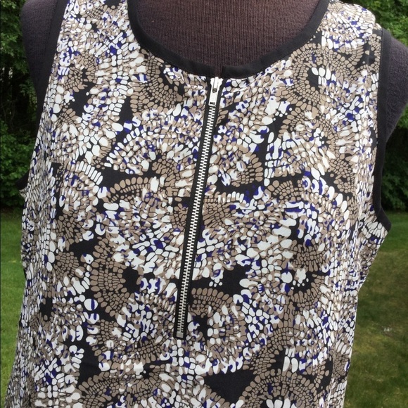 Larry Levine medium tank with front zipper - Picture 7 of 16